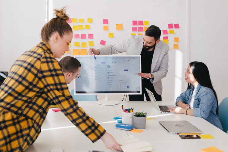 Customer Acquisition Strategies for Small Businesses: A Complete Guide to Sustainable Growth